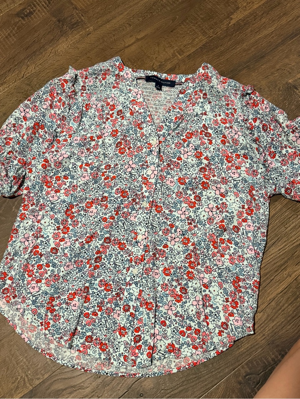 Tommy Hilfiger White Floral V-Neck Short Sleeve Blouse with Red & Pink Flowers
